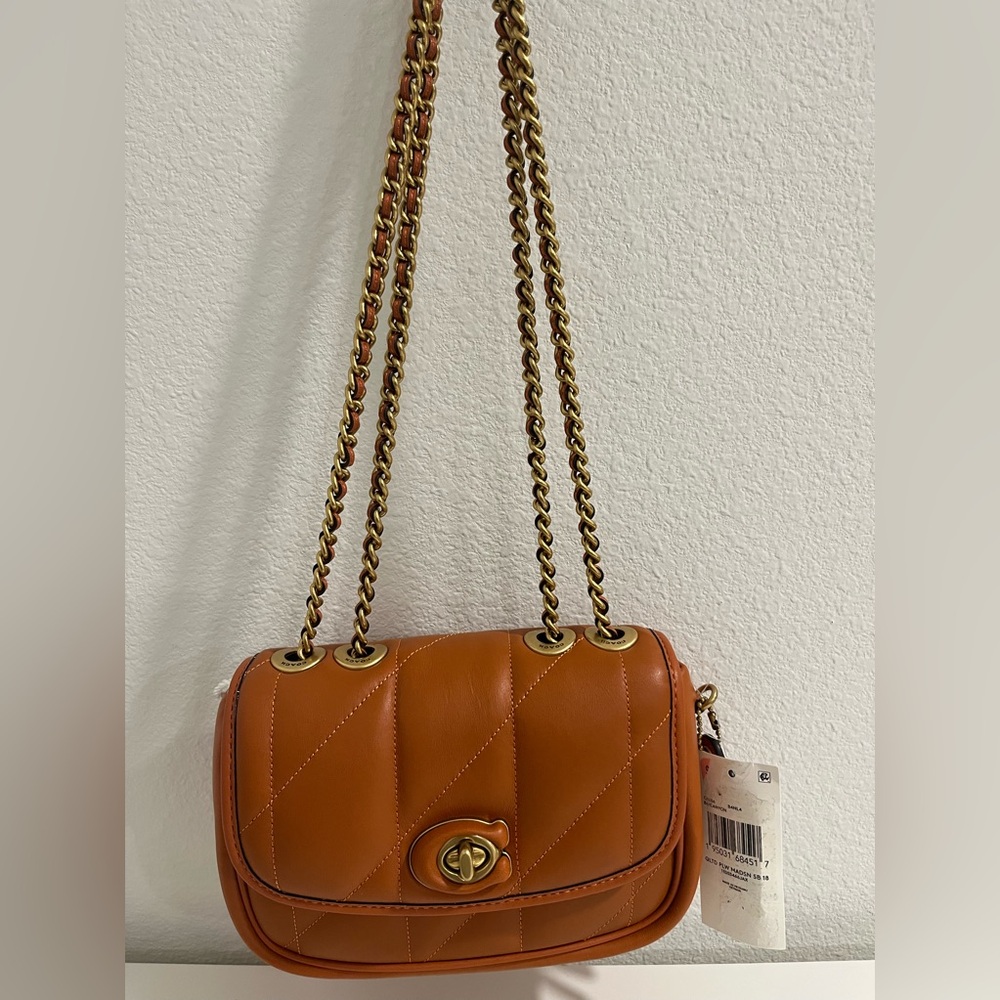 NWT Coach CA086 Pillow Madison Nappa Leather Shoulder Bag 18 With QuiltingCanyon